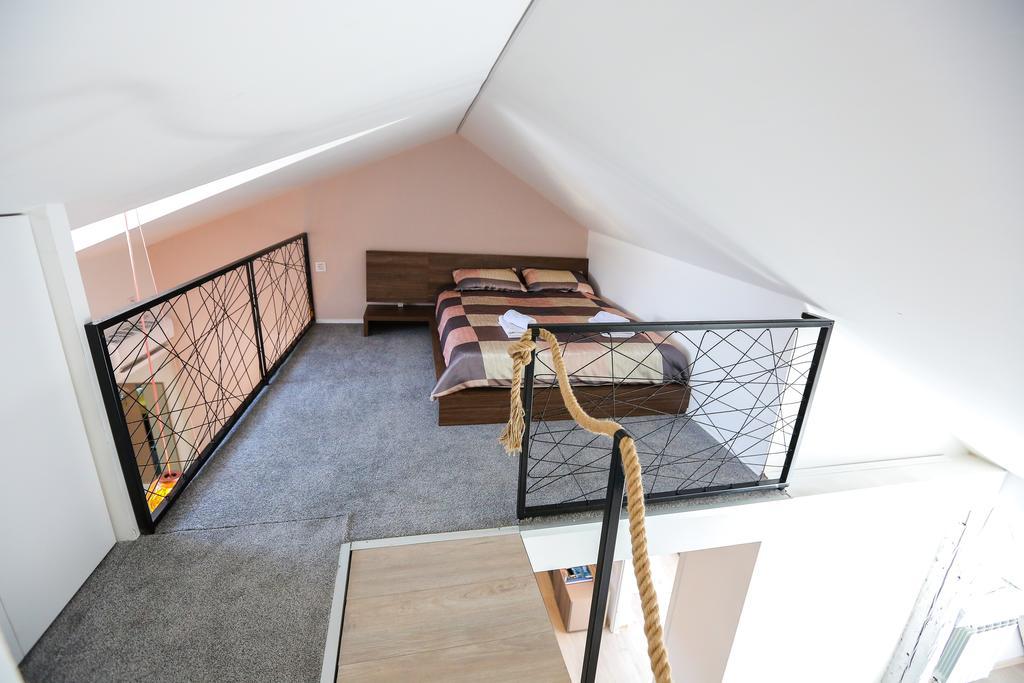 New Lux Apartment Novi Sad Buitenkant foto